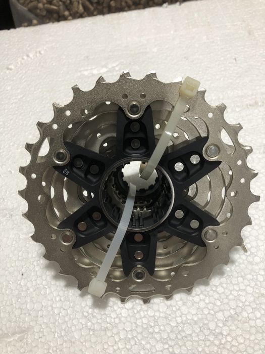 ЧИСТО НОВА касета 12-speed Shimano ULTEGRA 11-30 cassette