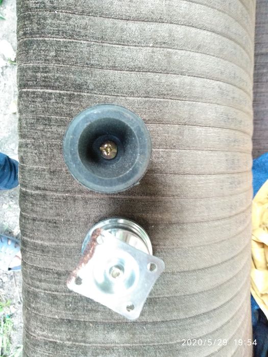 Продам ножки для мебели