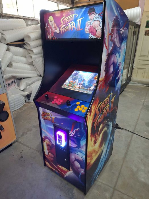 боксова круша игра аркада TEKKEN 7 или STREET FIGHTER V