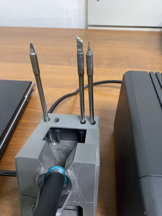 Продам пояльную станцию Quick TS1200A