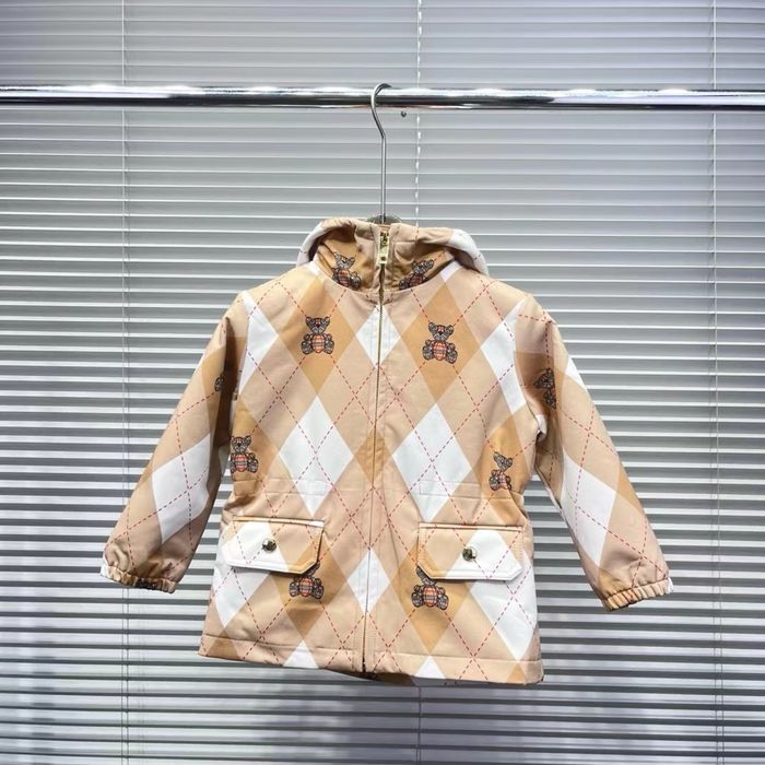 Ветровка для девочек