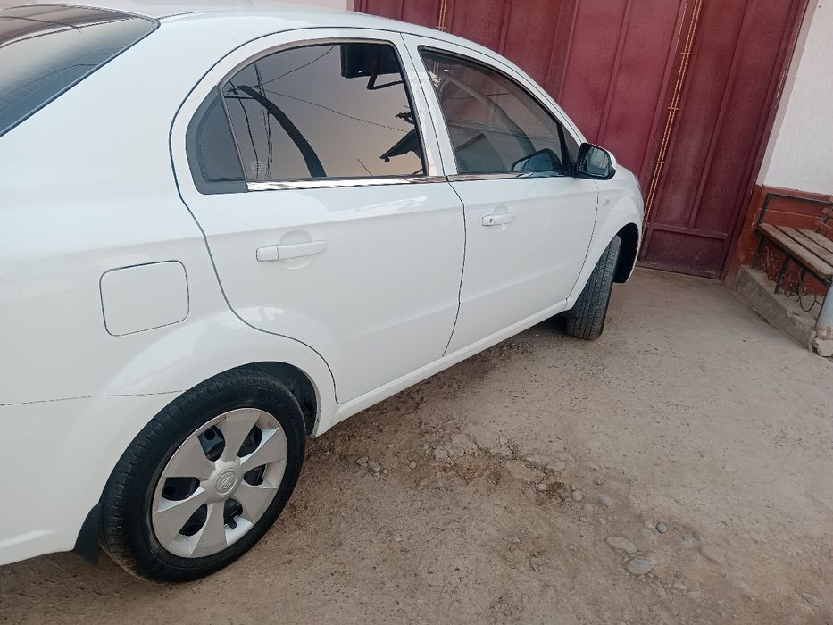 Nexia 3 Yaxshi holatda