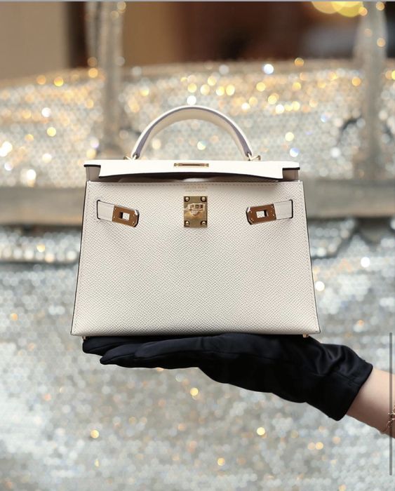 Чанта Hermes Mini Kelly, купена за 600лв, продава се за 259лв, Нова