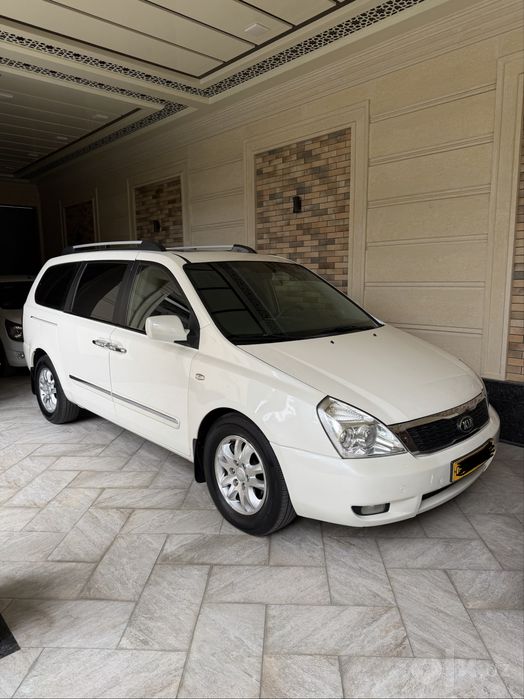 Kia karnival 2007 yil
