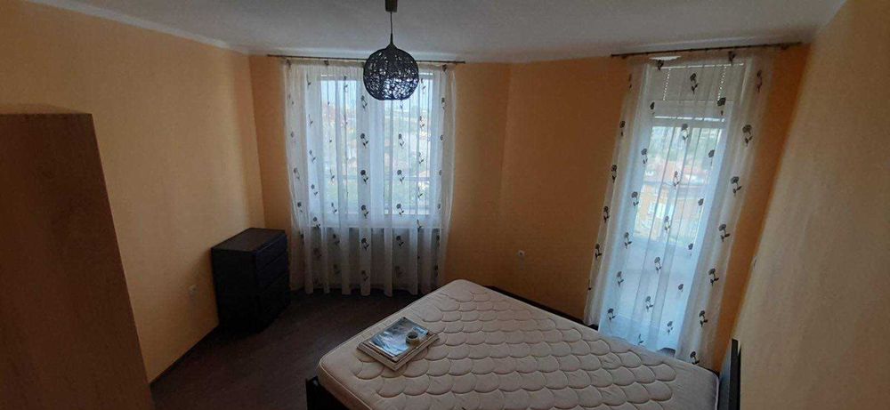 Дава се под наем Двустаен апартамент в София, Център - 56 кв.м за 375 € - Снимка #1