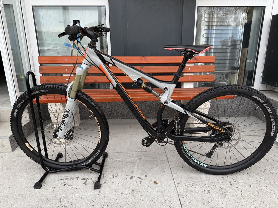 Планински велосипед Мекица SCOTT SPARK за скачане. 27.5/L