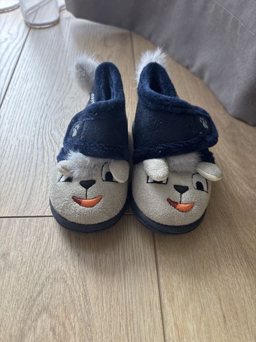 Бебешки домашни пантофи