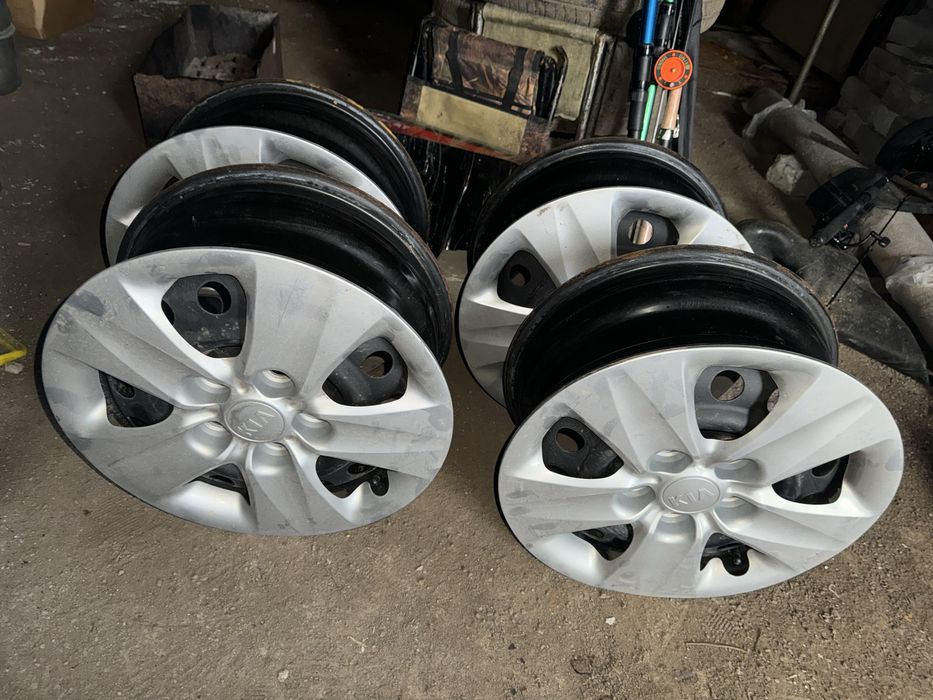 Продам диски R15 6j*15 ET46