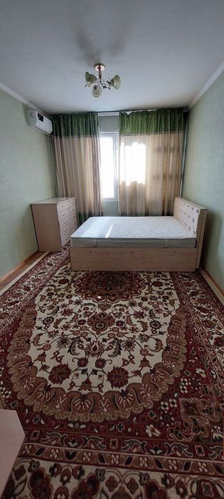 Сотилади Чилонзор 8 квартал 2 хонали