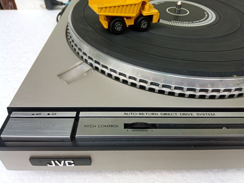 Pick up/picap/JVC L-A55  automatic -direct drive -
