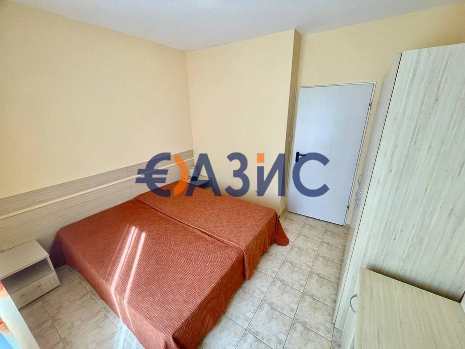 Продава се Двустаен апартамент в Свети Влас - 70 кв.м за 1128 €/кв.м - Снимка #11