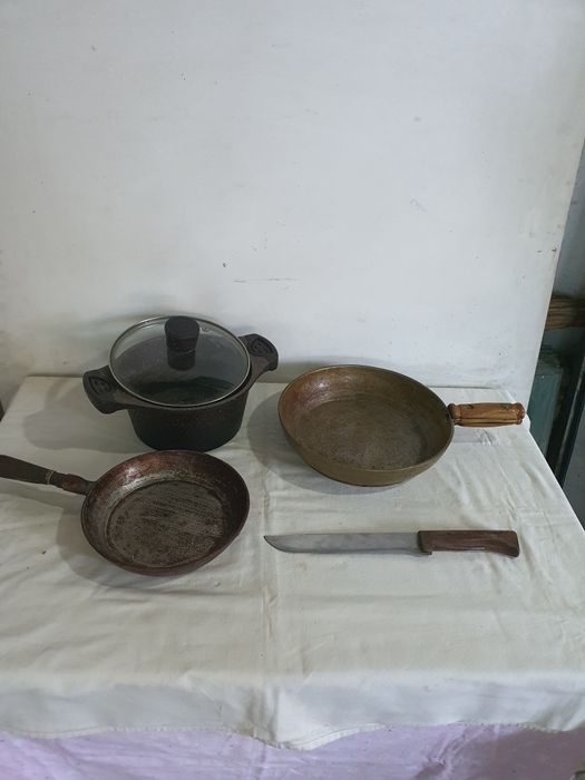 Казанчик Сковородка кухонный нож