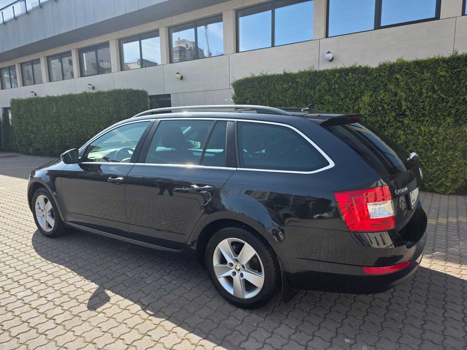 SKODA Octavia 3    2.0 TDI DSG 150CP Automată Xenon LED Climatronic Încălzire