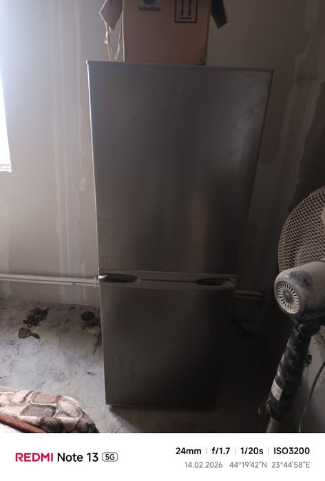 Vând frigider in stare buna.