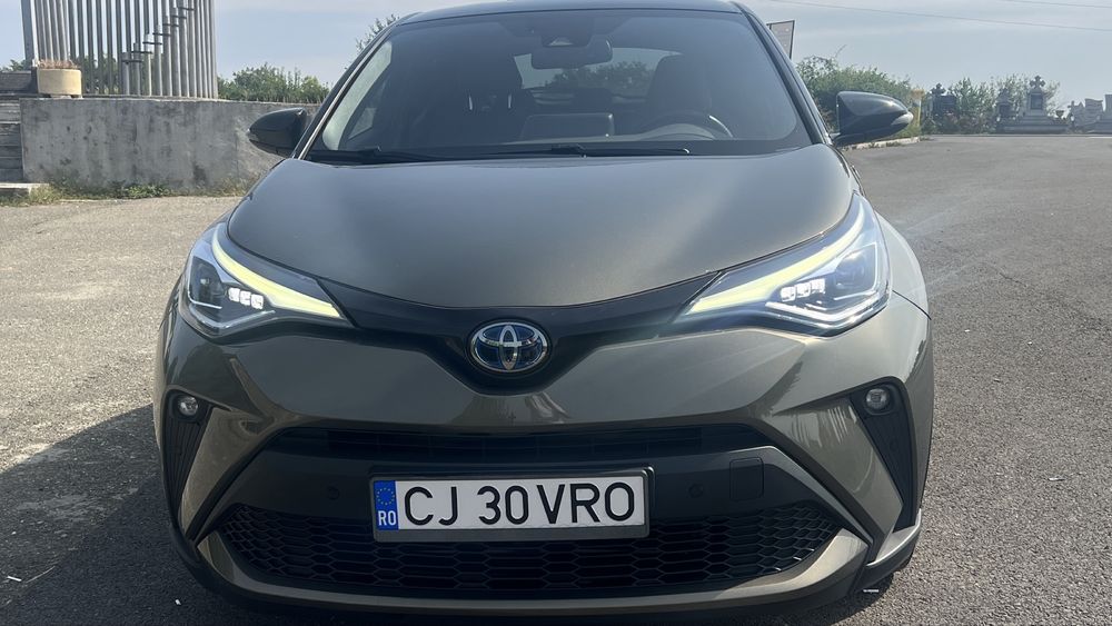 TOYOTA C-HR 2021 — imagine 2