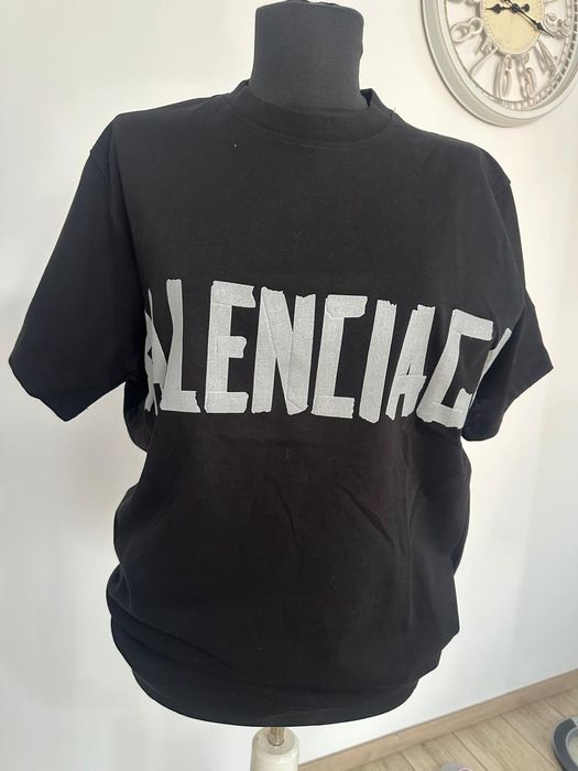 Tricou Balenciagq!