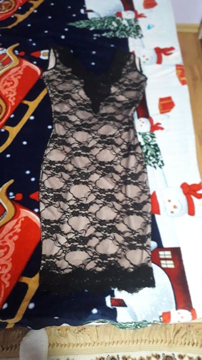 Vand rochie de seara