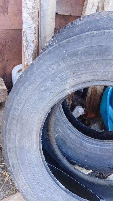 Шины зимние бу.  .