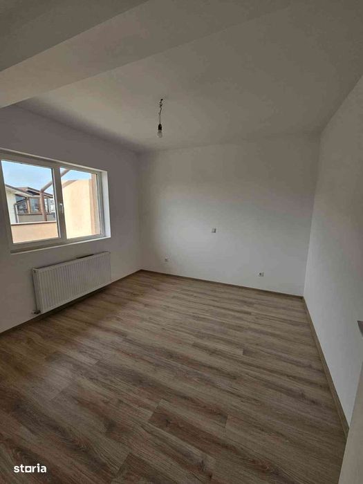 Apartament 2 camere, terasă, gata de utilizare — fotografia 3
