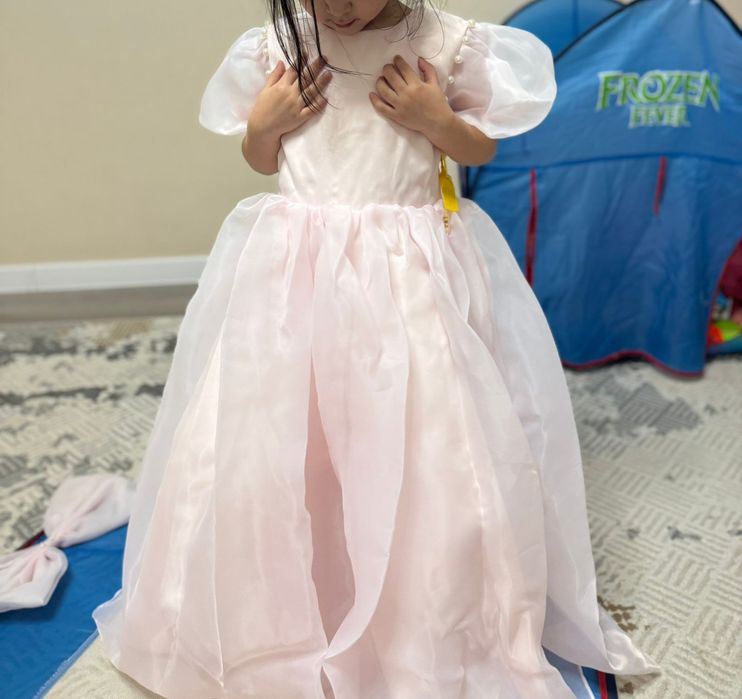 Продаю детское платье