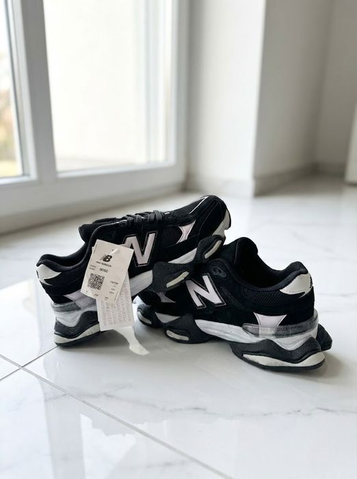 Adidasi New Balance 9060 Negru Alb