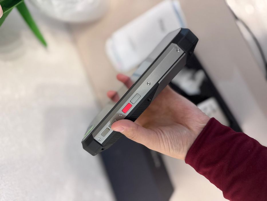 НОВЫЙ Unihertz tank 3