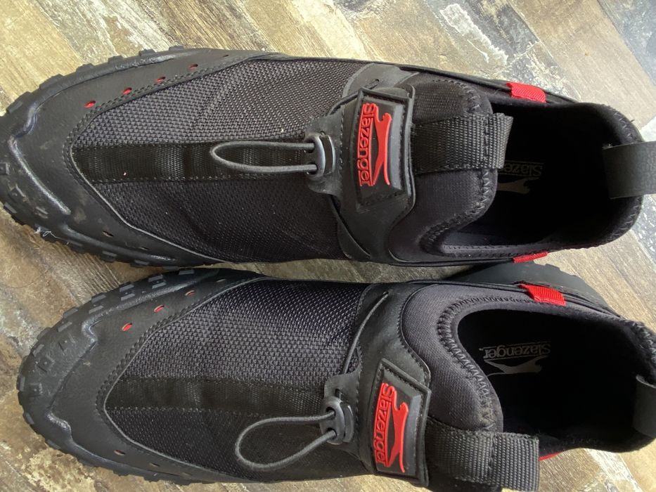 Мъжки спортни обувки SLAZENGER 44 номер.