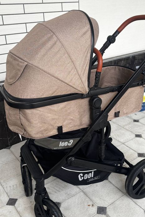 Детская коляска прогулочная