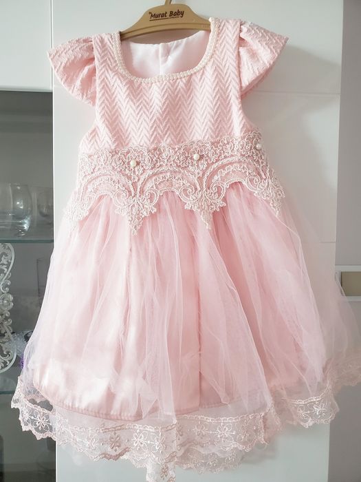 Рокля за 4г. Принцеса. Роклята е като нова