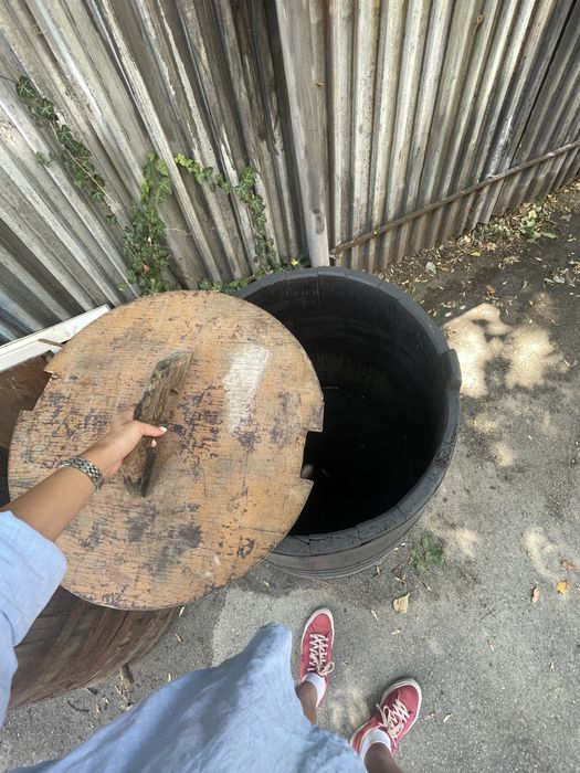 Стари автентични дървени каци за декорация/