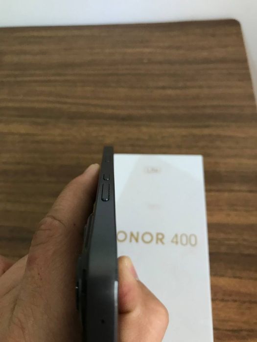 XONOR 400 LITE 8/256