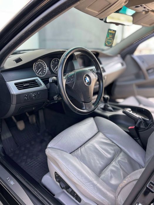 Vând/Schimb e60 525D