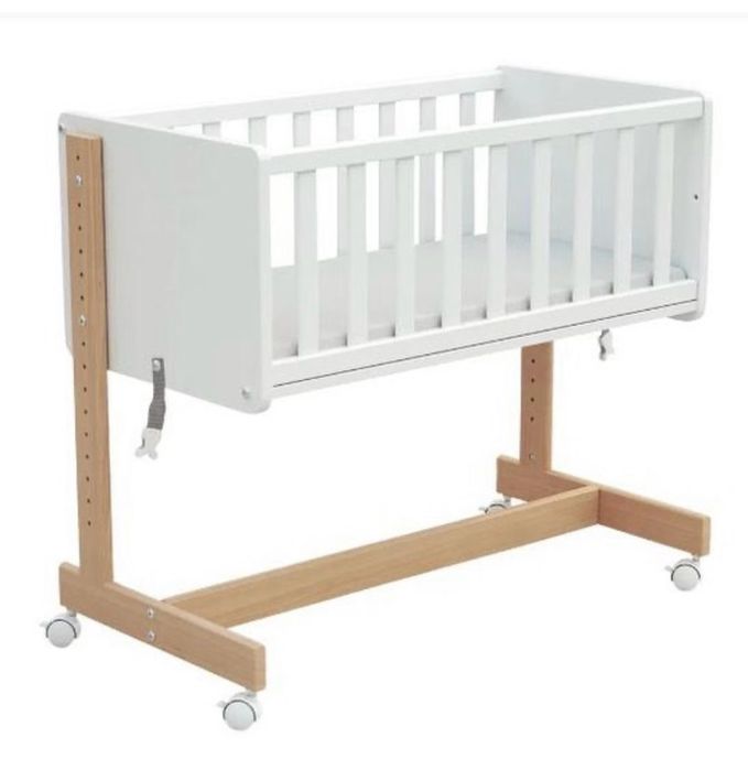 Детская кроватька