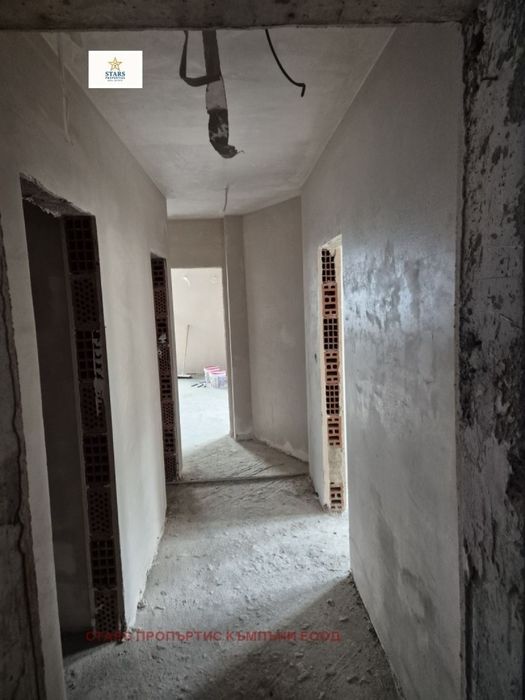 Продажба 3-стаен гр. Варна - Виница 103m²