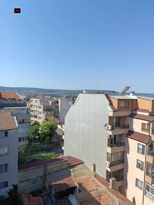 3-стаен в Варна-Идеален център площ 98 цена 217000