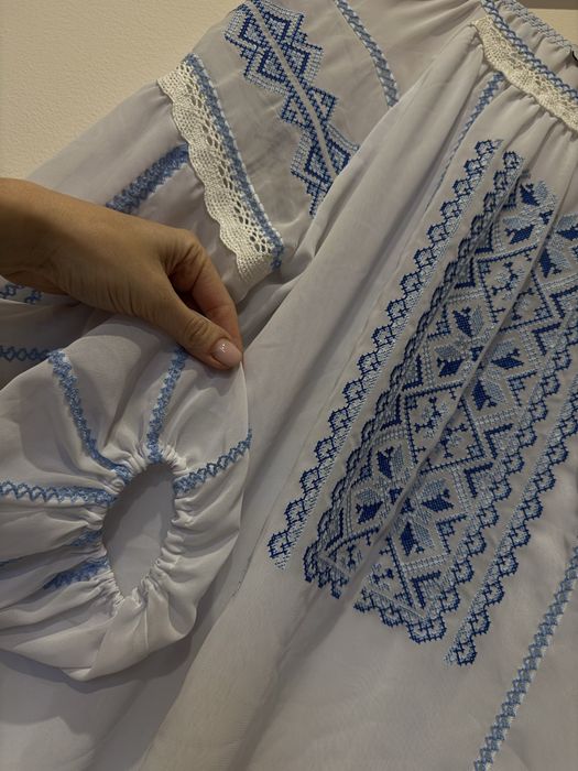 iie traditionala din dantela