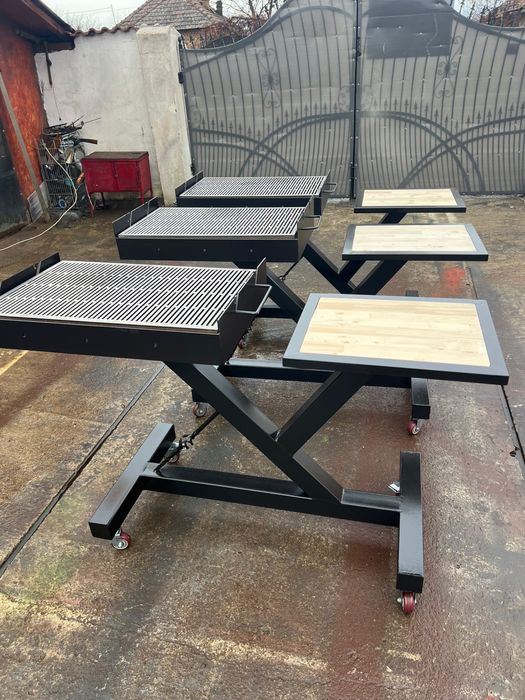 Gratar Metalic Din Tabla De 5mm si picior metalic din teava de 80/80