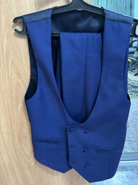 Синие костюмы размер 42