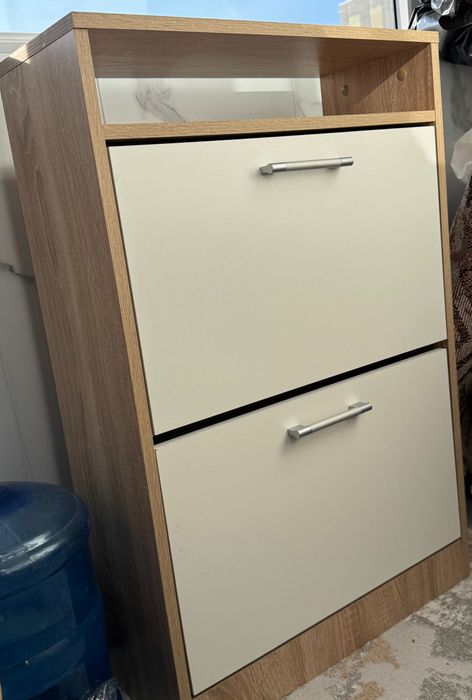 Продам обувницу в хорошем состоянии