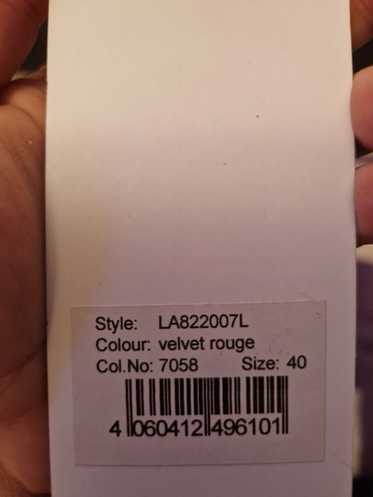 Официална рокля Laona 40