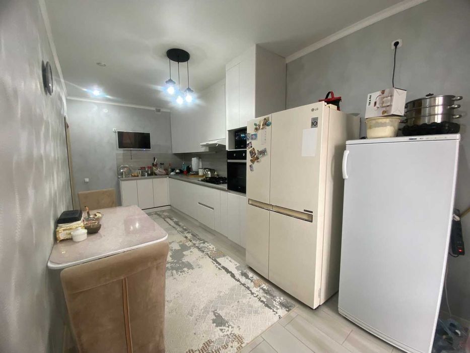 Продам 3 ком кв на Алтын Арман 2018г