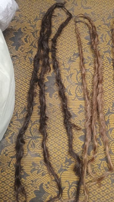 Продават се естествени коси