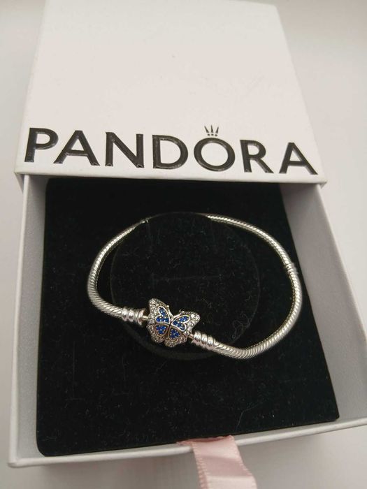 Сребърни гривни Pandora