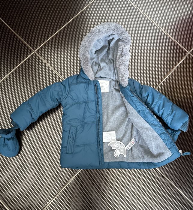 Яке George чисто ново