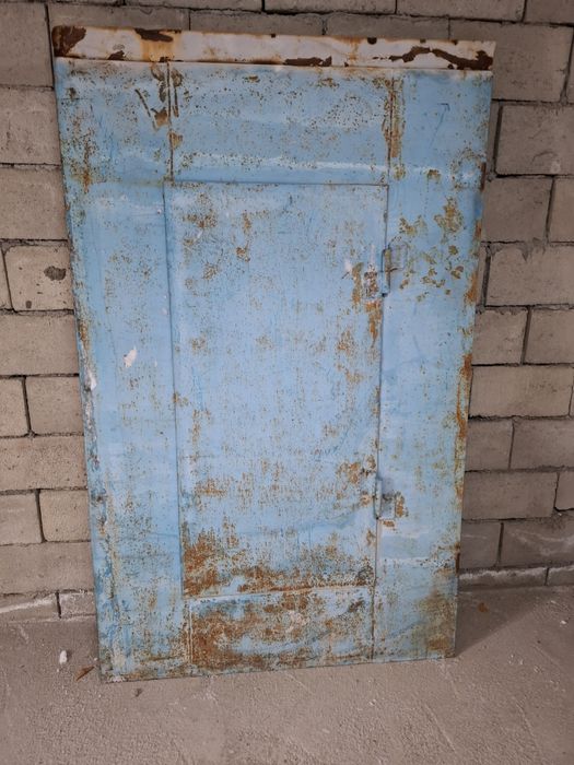 Продам гаражные ворота 4 пары