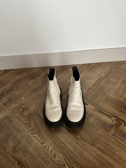 Детские осенние ботинки