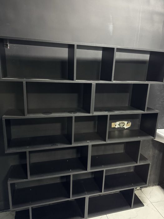 Продам шкафы и ресепшен