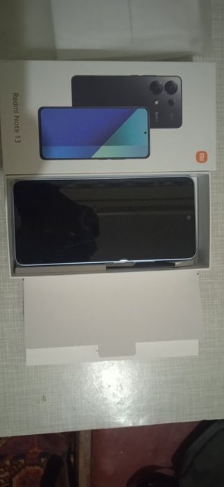 Redmi note 13 8/256gb srochna sotiladi