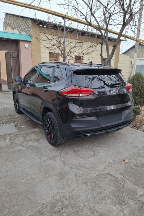 Tracker redline 2025