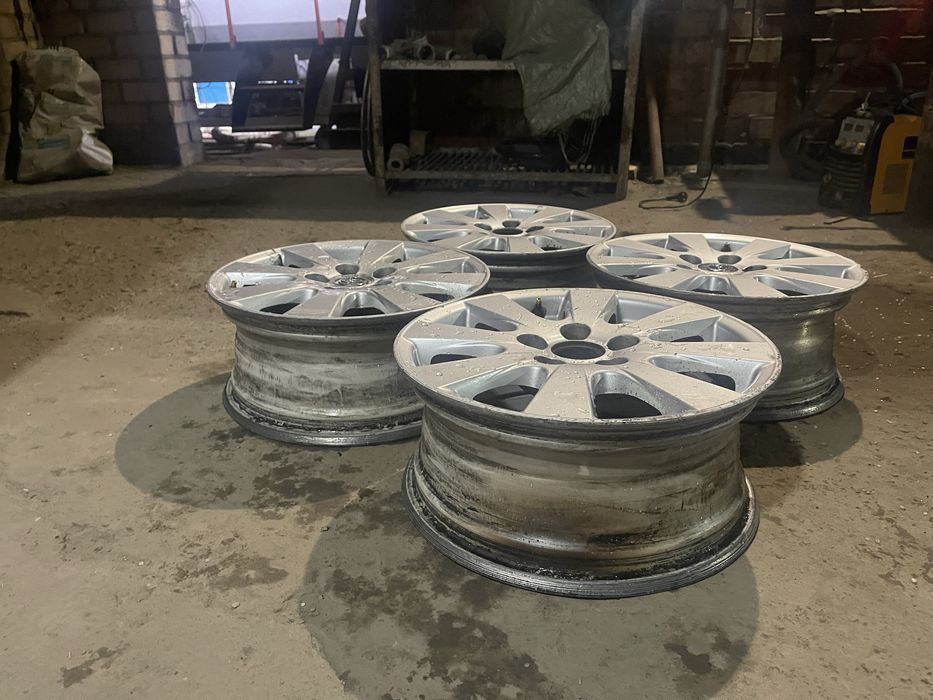 Диска на камри R 16